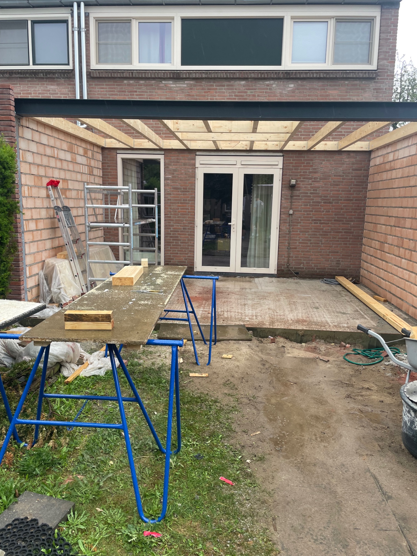 Dakconstructie tijdens een project van Frank van der Woude Bouw
